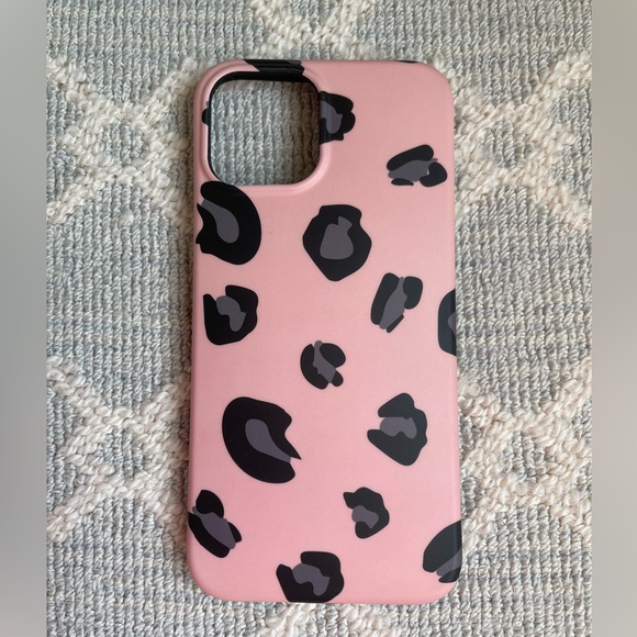 iPhone 12 Pro Max Cases - Picture 3 of 7